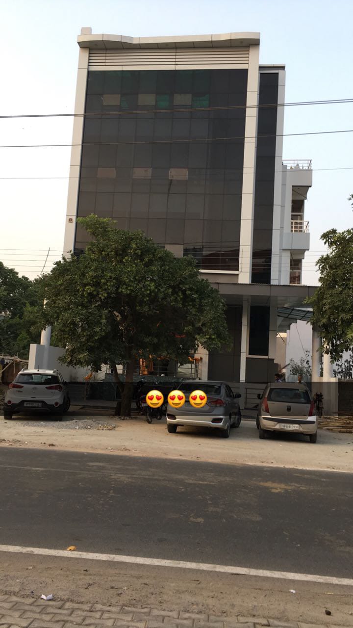 Aakash Inn