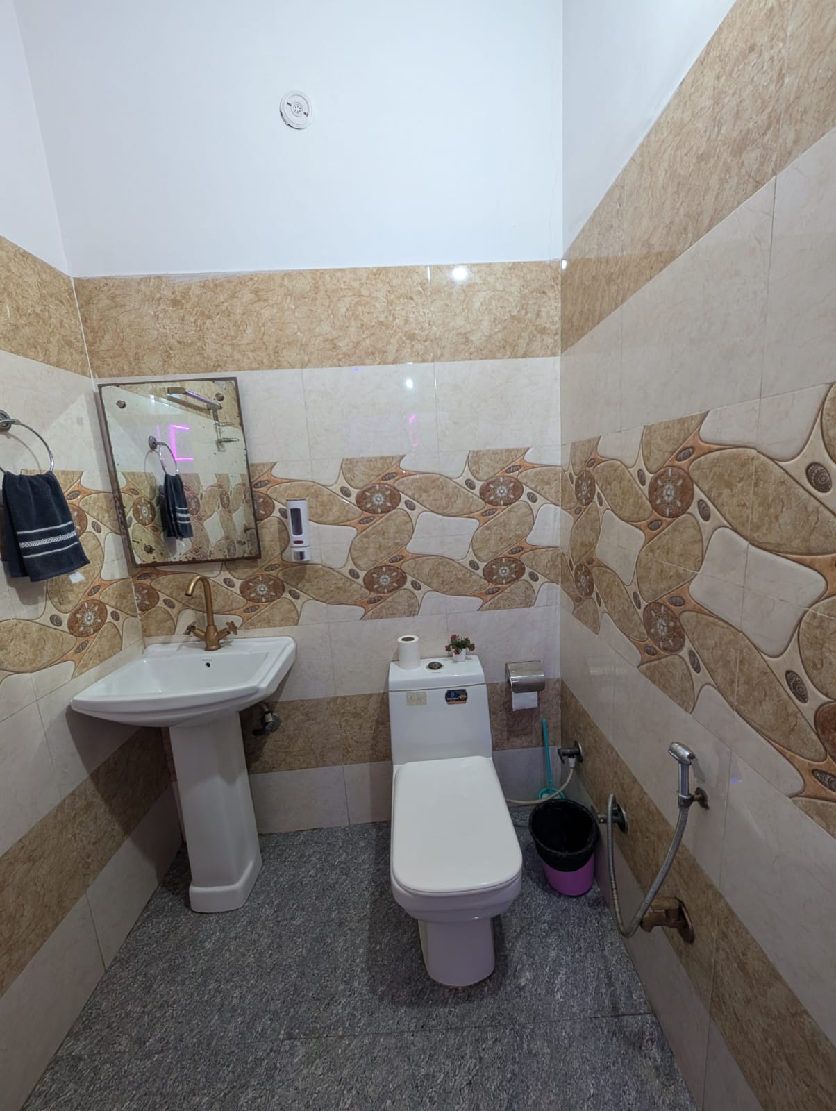 Gallery image 3