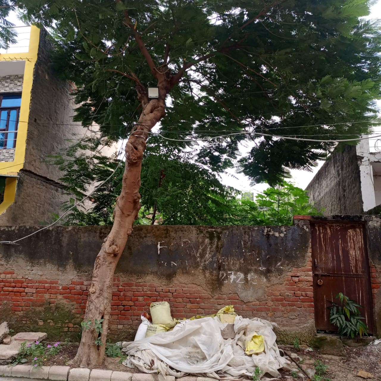 139 Sq yd Land in Rajpur Chungi, Indrapuram, Kaveri Vihar Phase II, Shamsabad, Agra, Uttar Pradesh