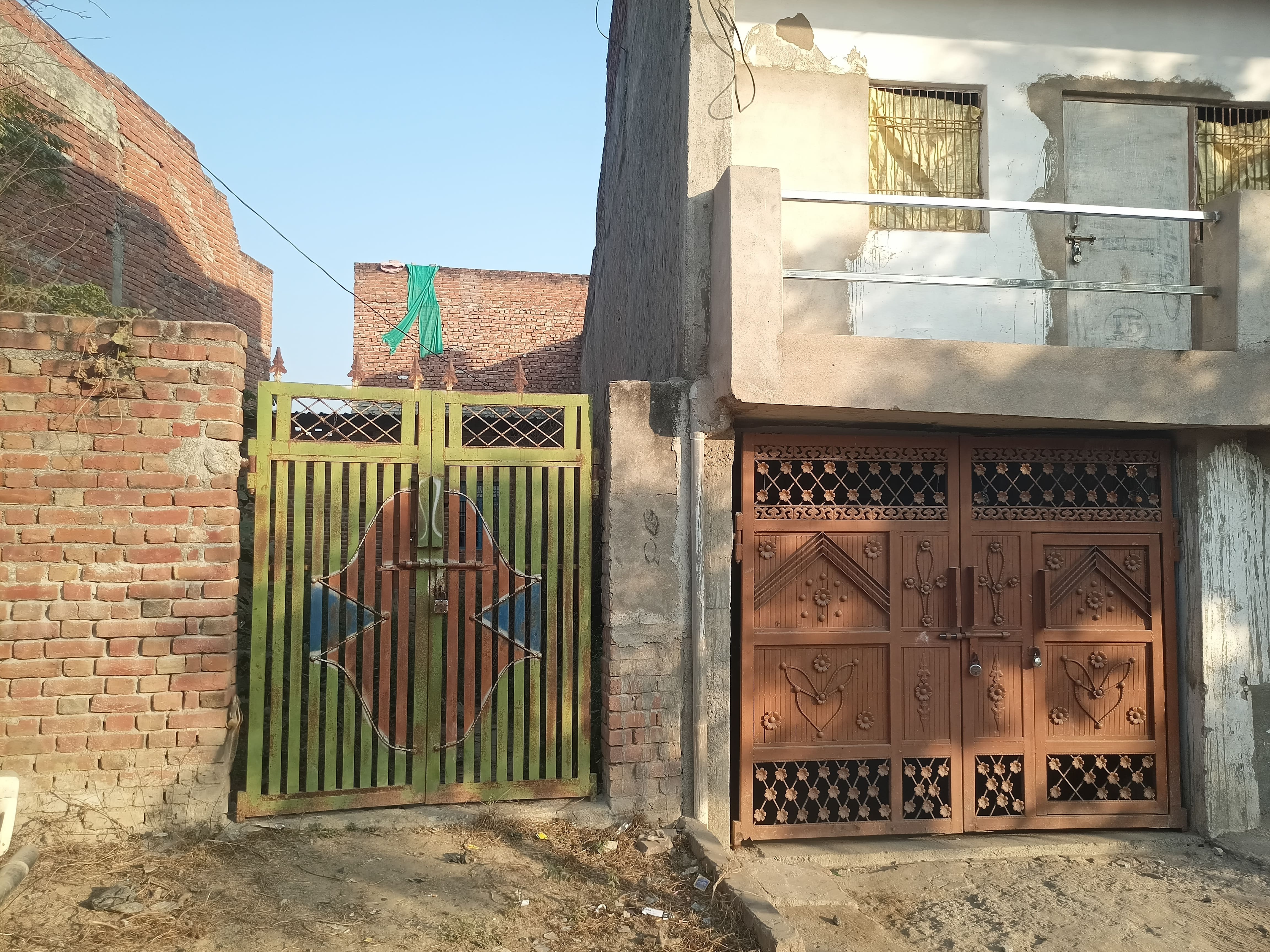 150 Sq yd Land in Tedi Bagiya, Agra, Uttar Pradesh