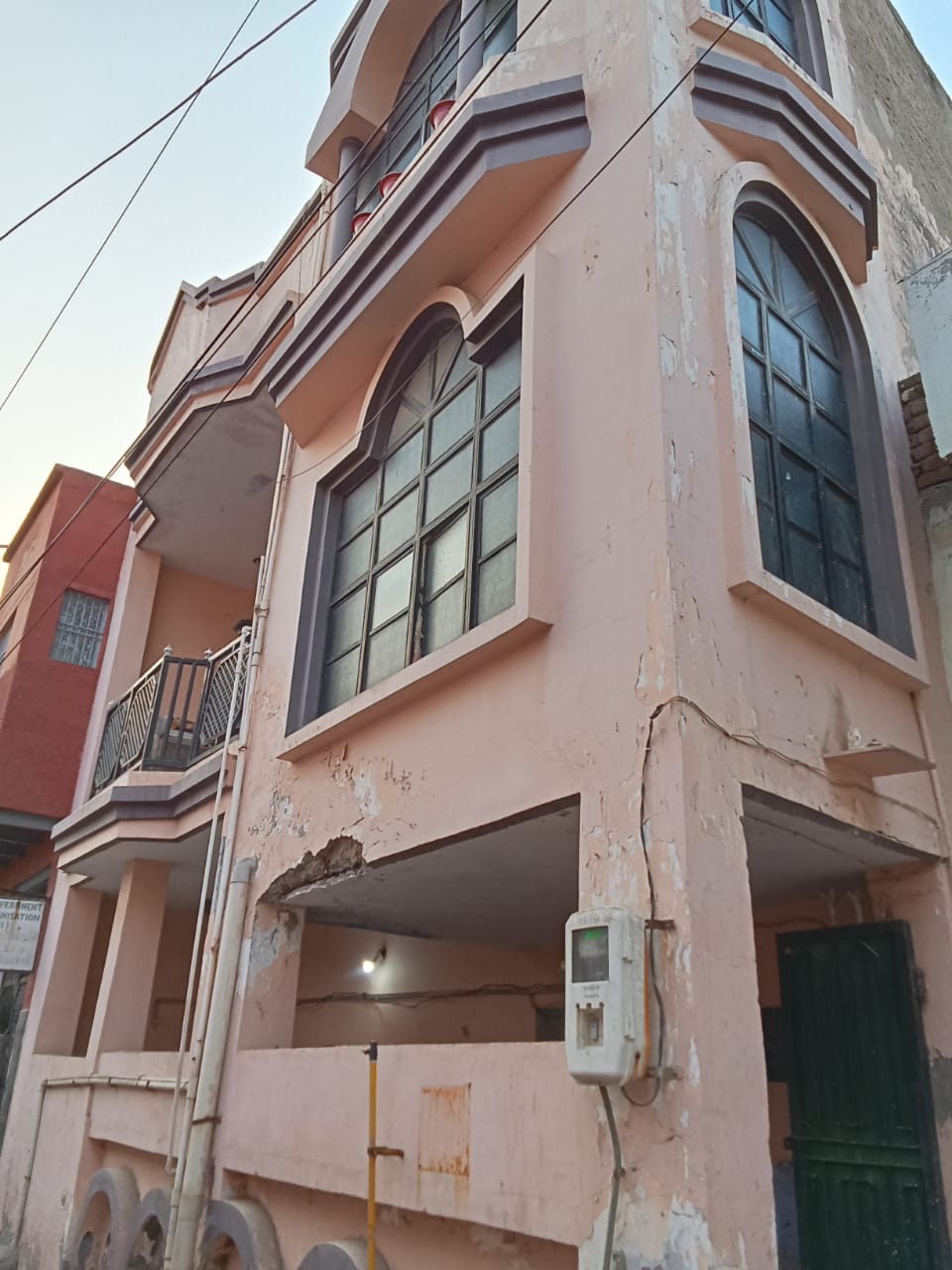 6 Bedroom Independent House in Dayal bagh