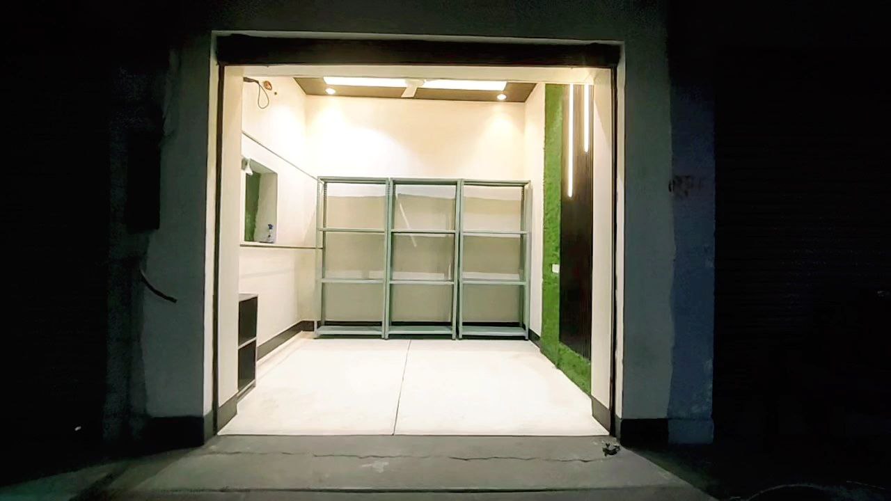 Shop (Independent Shop) in Belanganj