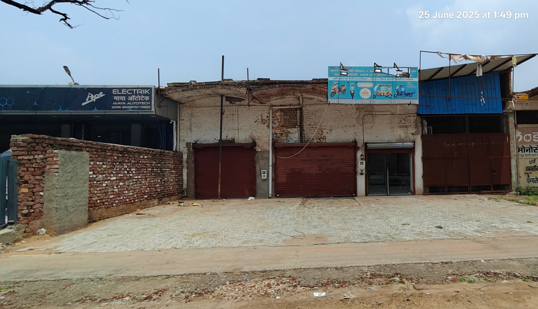 Showroom (Independent House) in Foundry Nagar