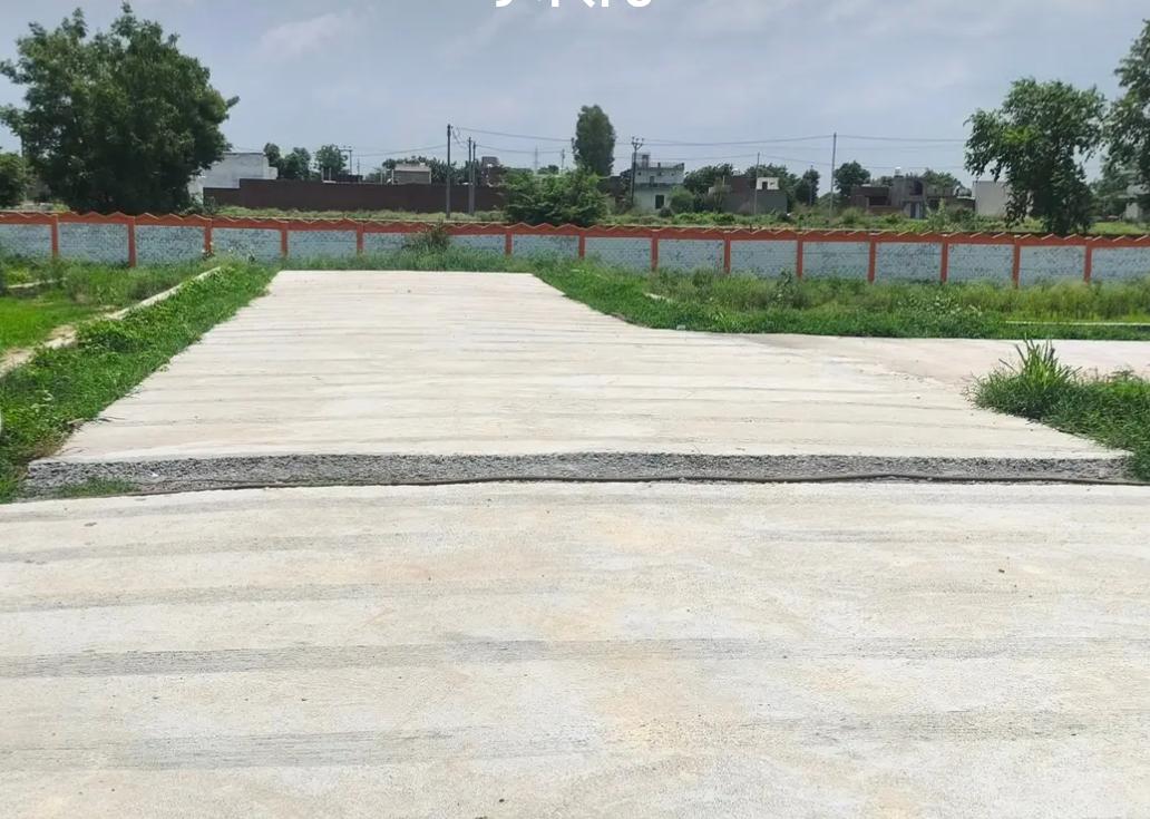 250 Sq yd Land in B.S residency malpura 