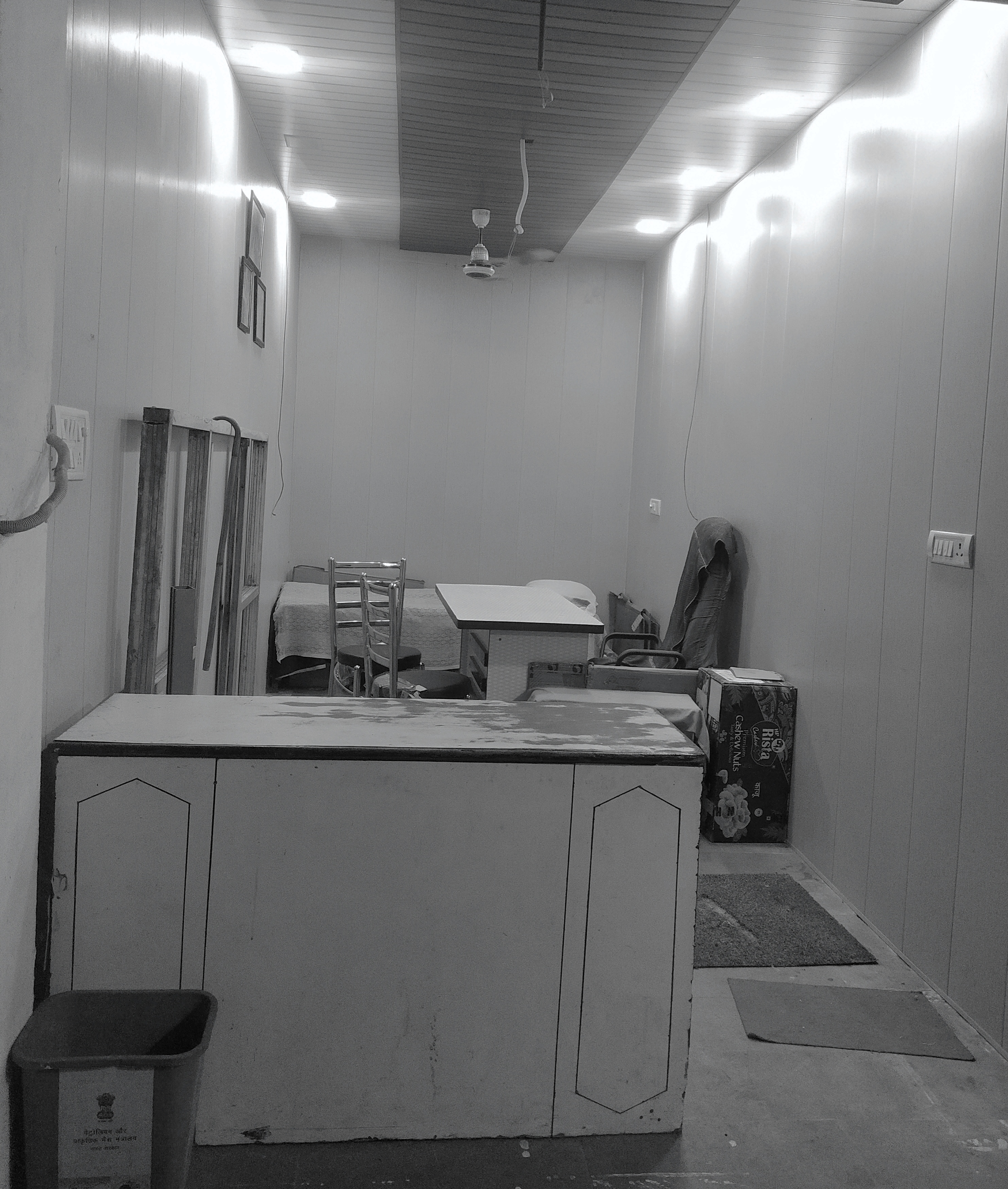 Shop in Rawat Para Road, Johari Bazar, Jama Masjid, Sheb Bazar, Mantola, Agra, Uttar Pradesh