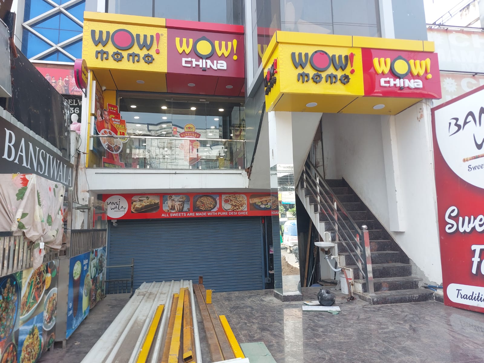 Shop (Standalone Building) in Narain Vihar