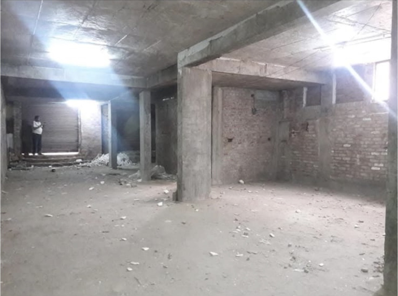 Godown Warehouse (Independent House) in 43, Old Vijay Nagar Colony Road, Old Vijayanagar Colony, Vijayanagar Colony, Civil Lines, Agra, Uttar Pradesh