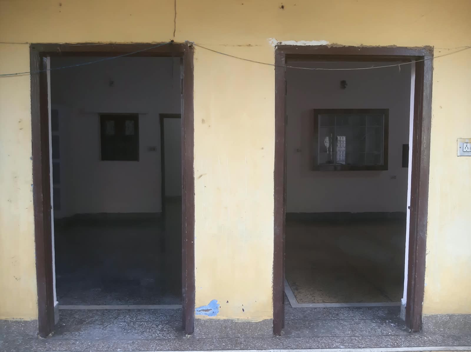 Independent House in 49 COD colony near Navdeep hospital Shahganj Agra