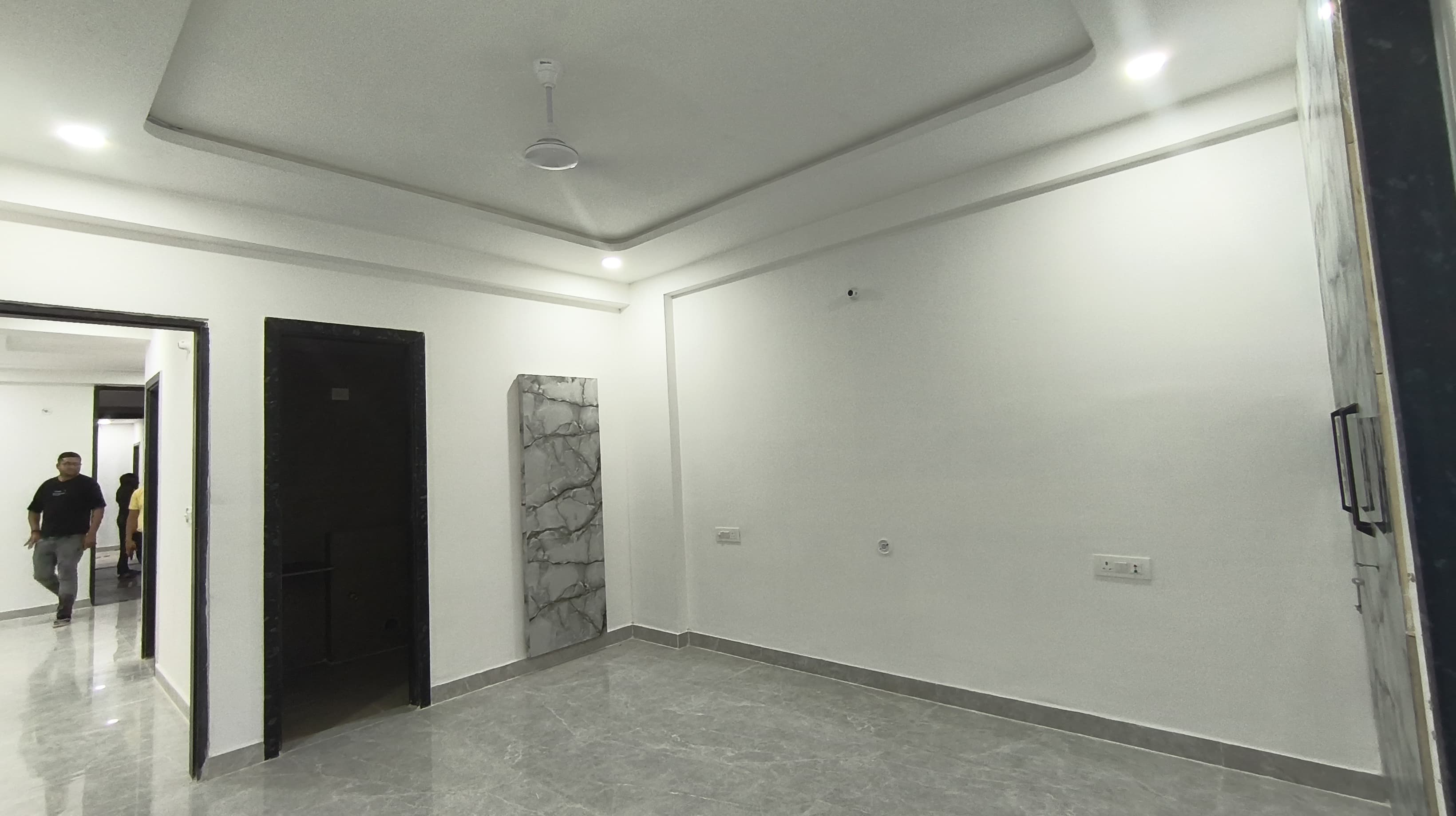 Gallery image 10
