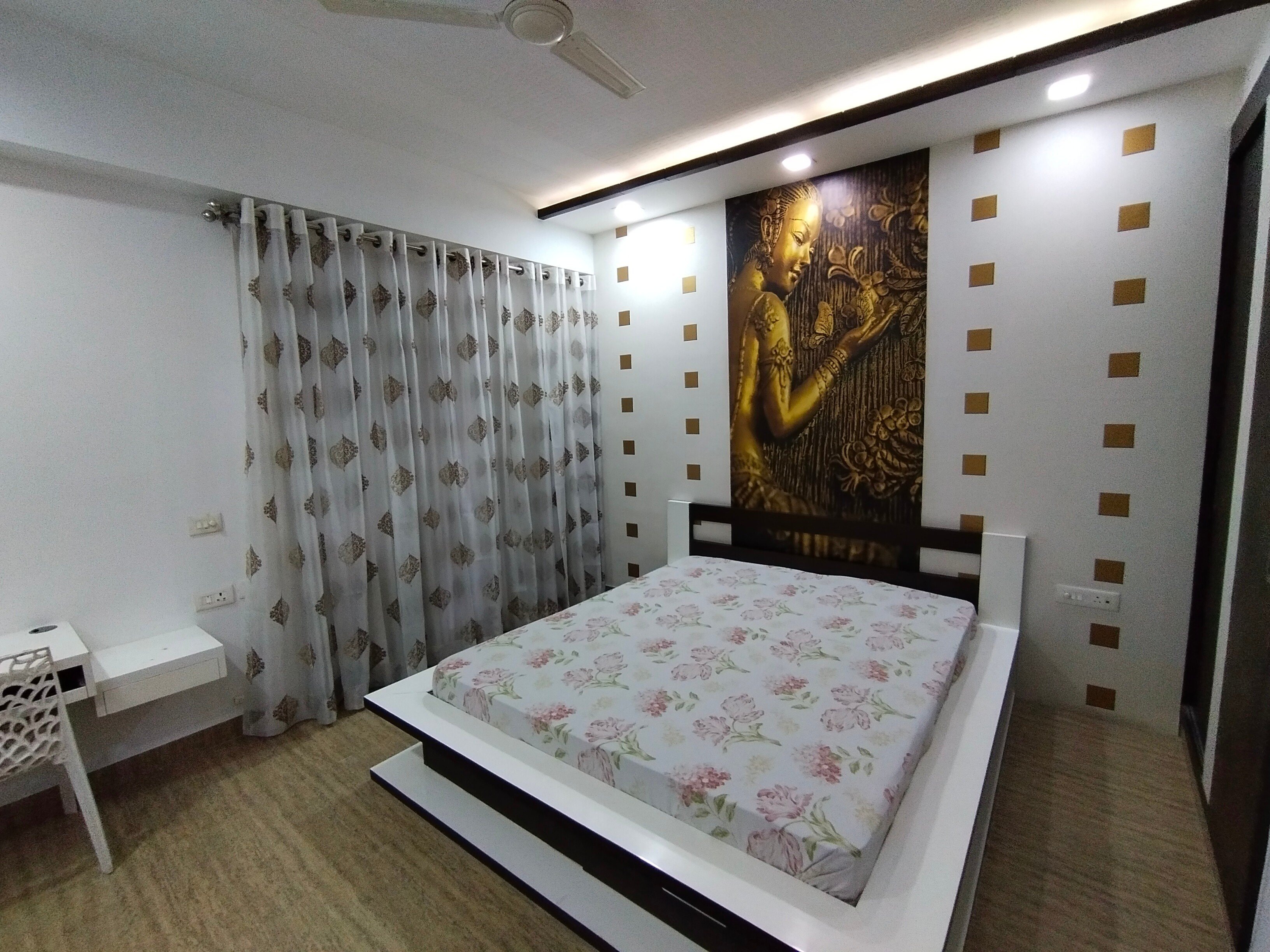 Gallery image 8