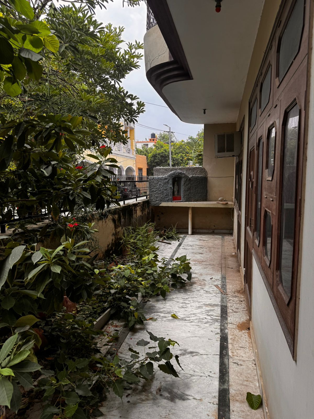 Gallery image 2
