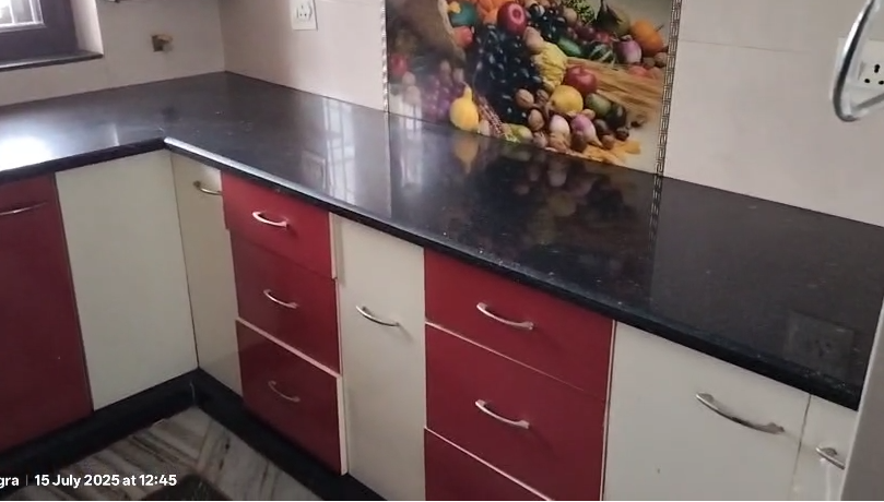 Gallery image 13