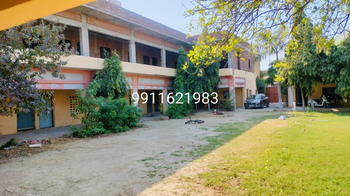 Shop (Independent House) in Near Ramada hotel