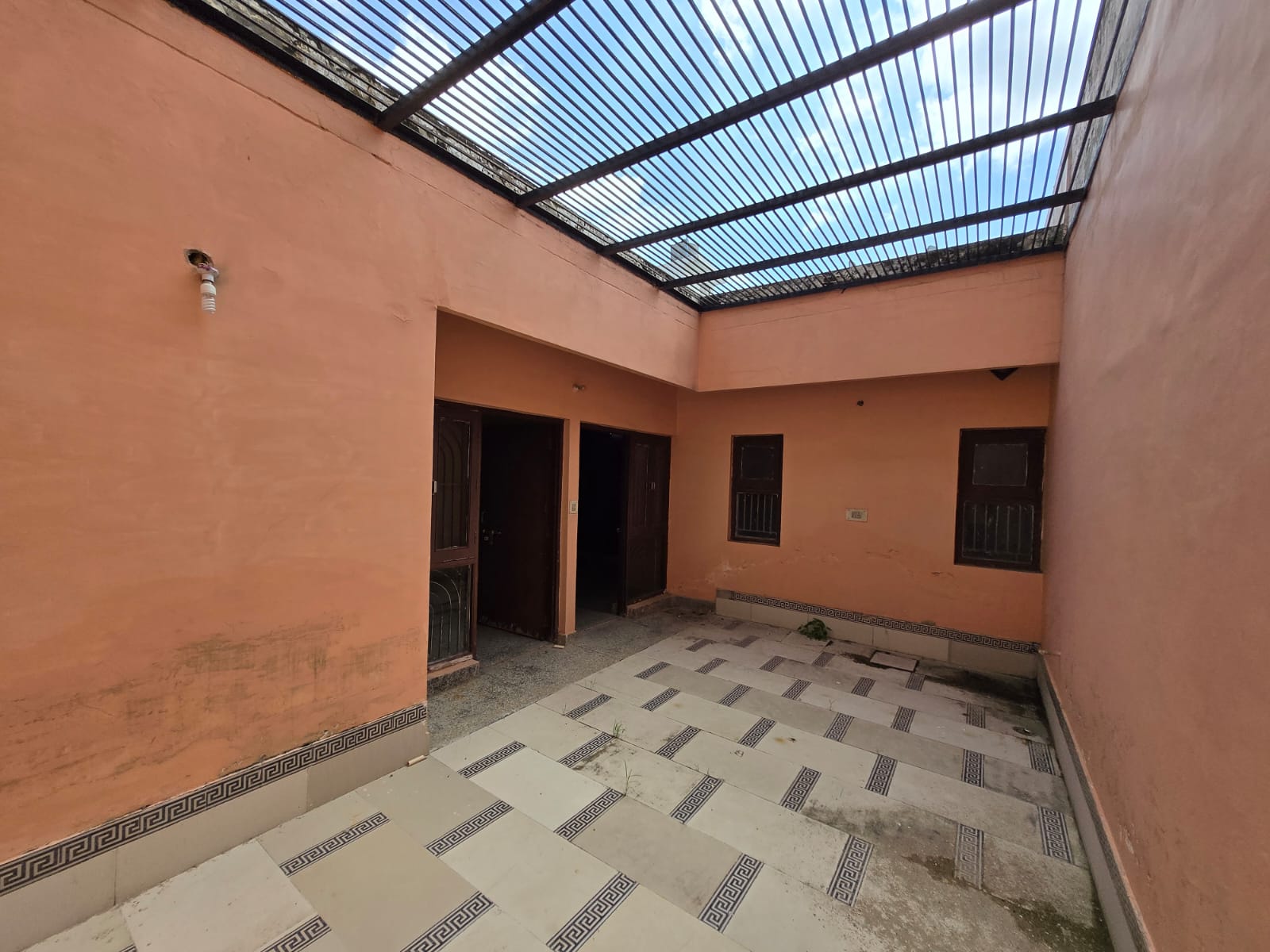 Gallery image 11