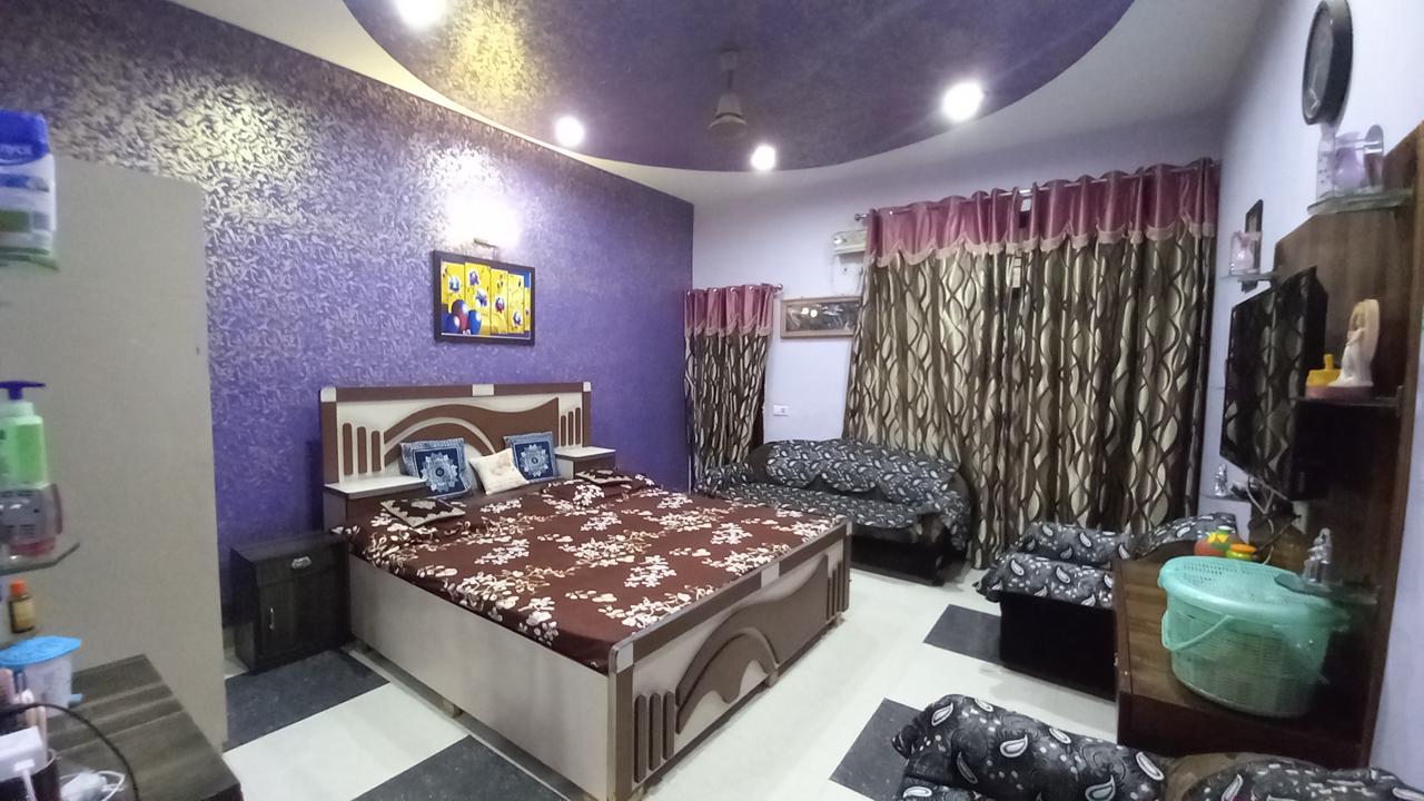 Gallery image 12