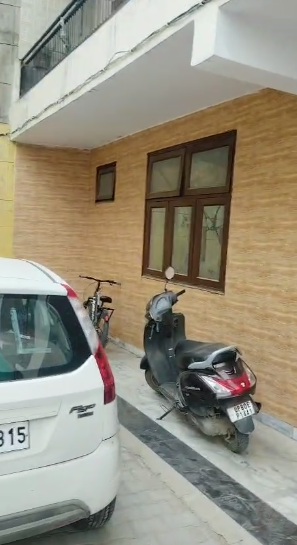 Gallery image 12