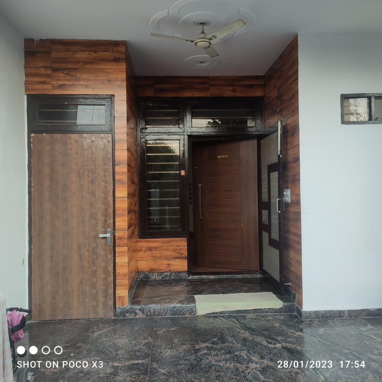 Gallery image 7
