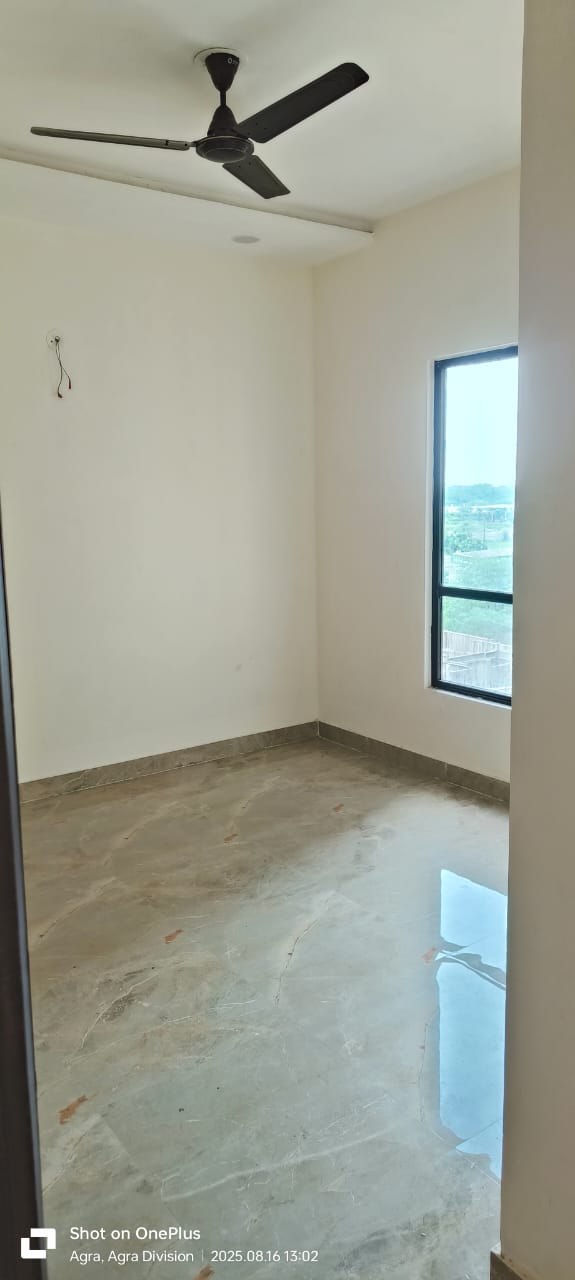 Gallery image 10