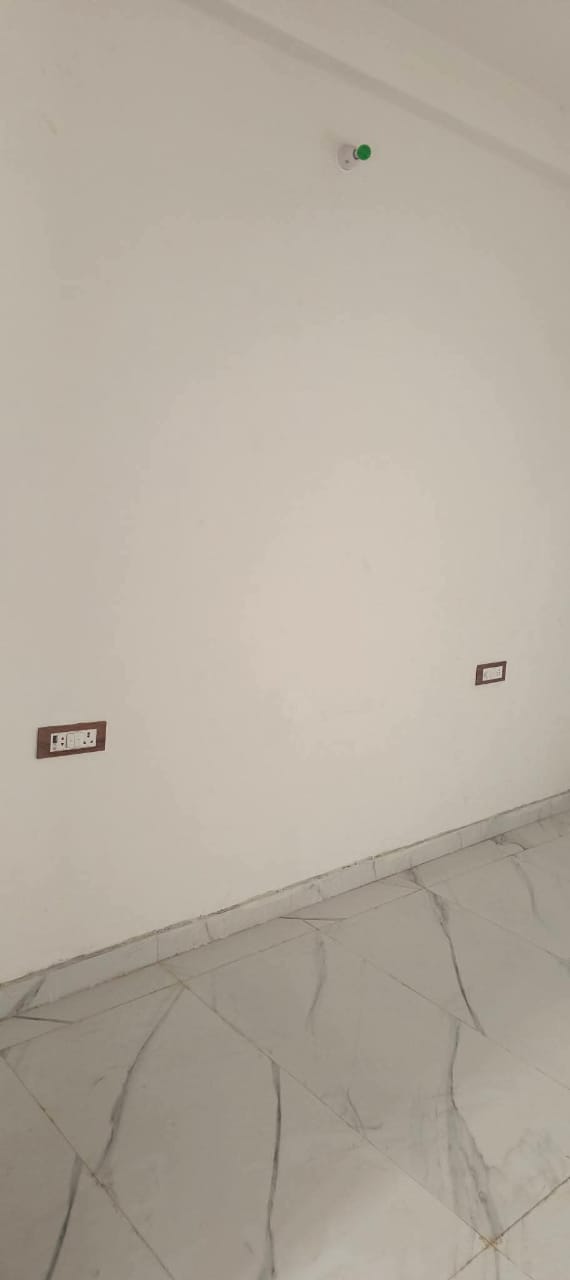 Gallery image 8