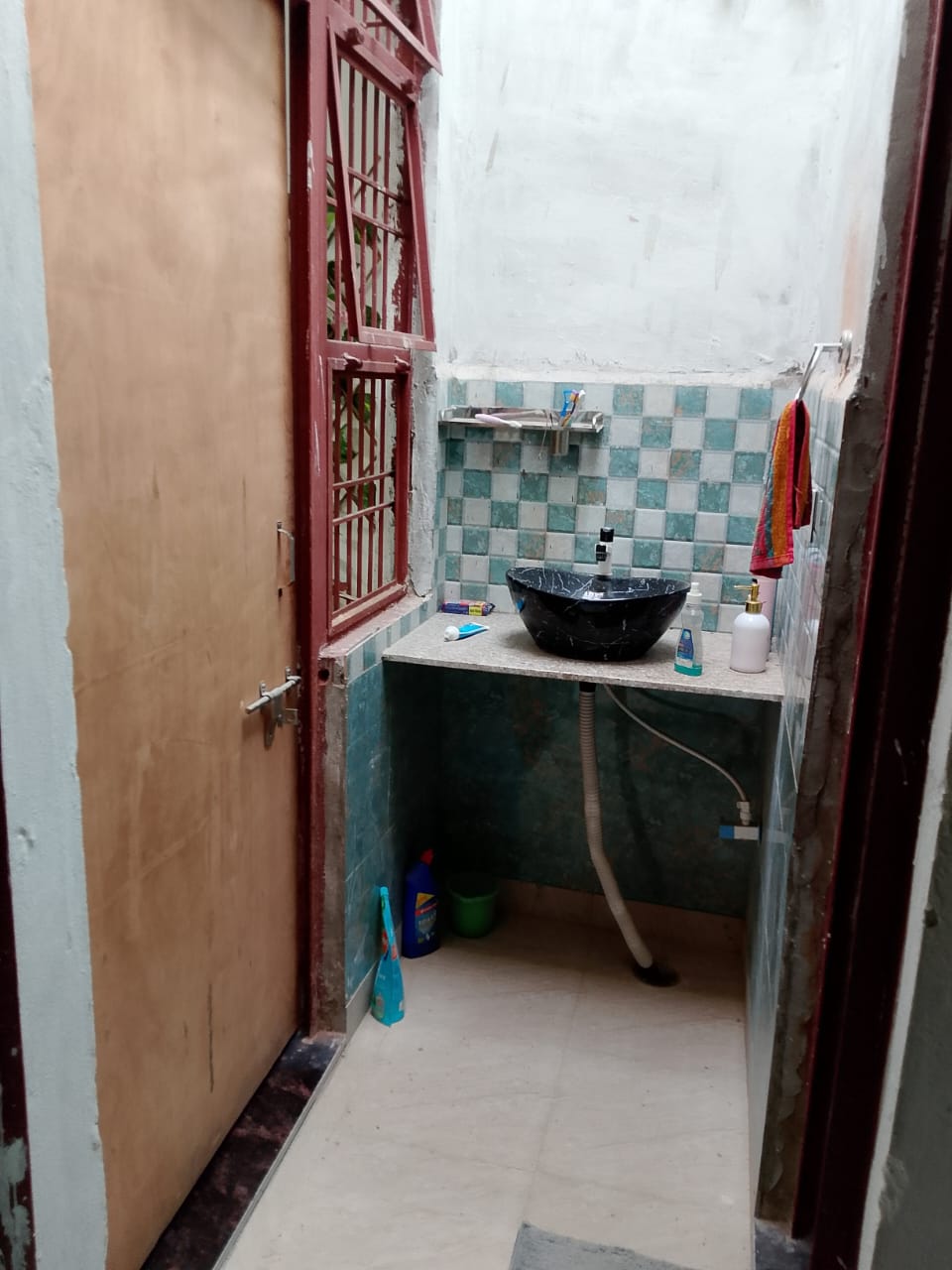 3 BHK Apartment in jagdish puram colony maghtai road