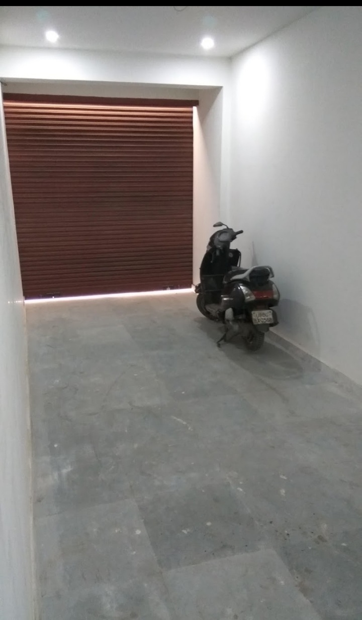 Gallery image 1