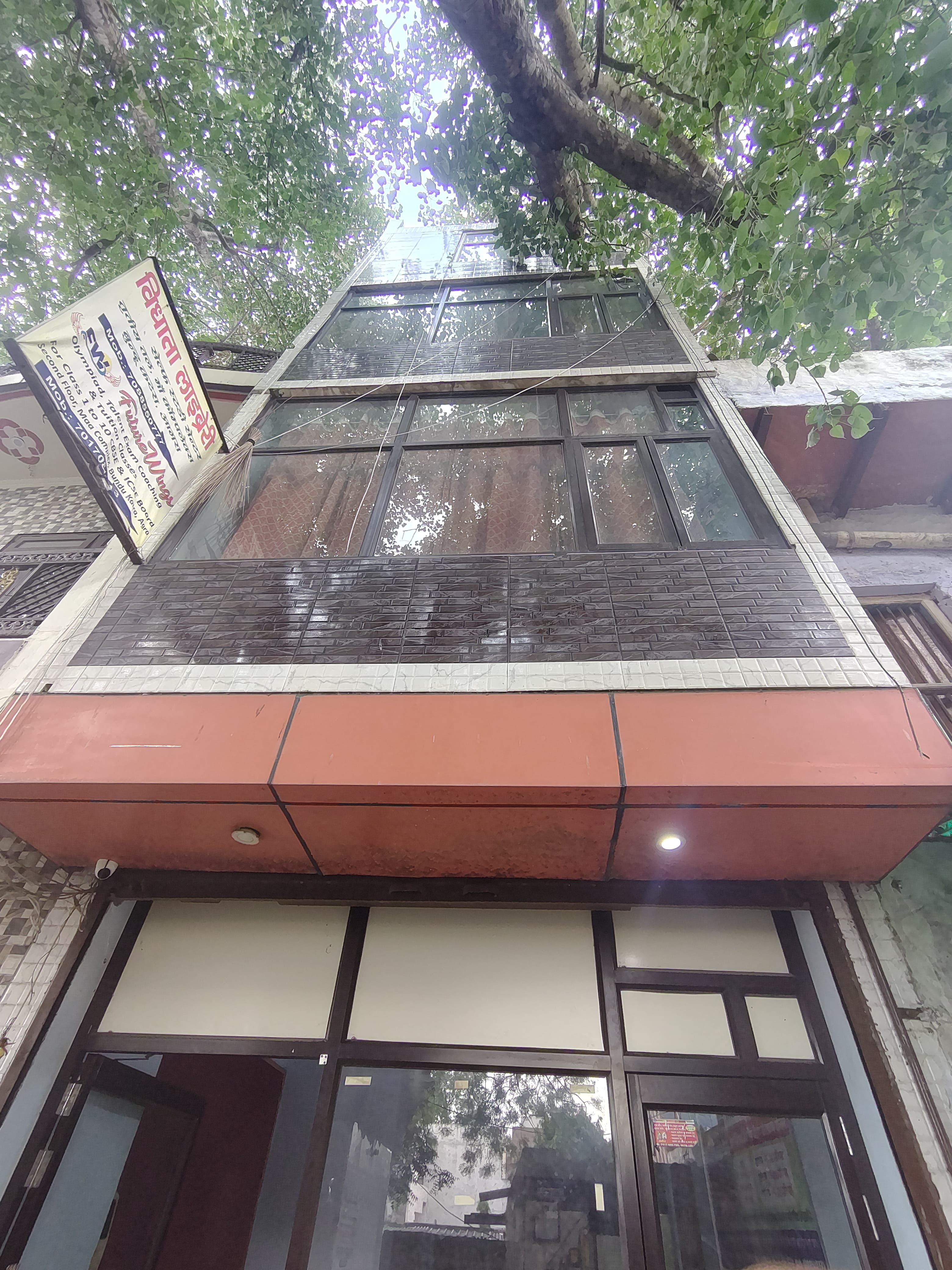 Gallery image 1