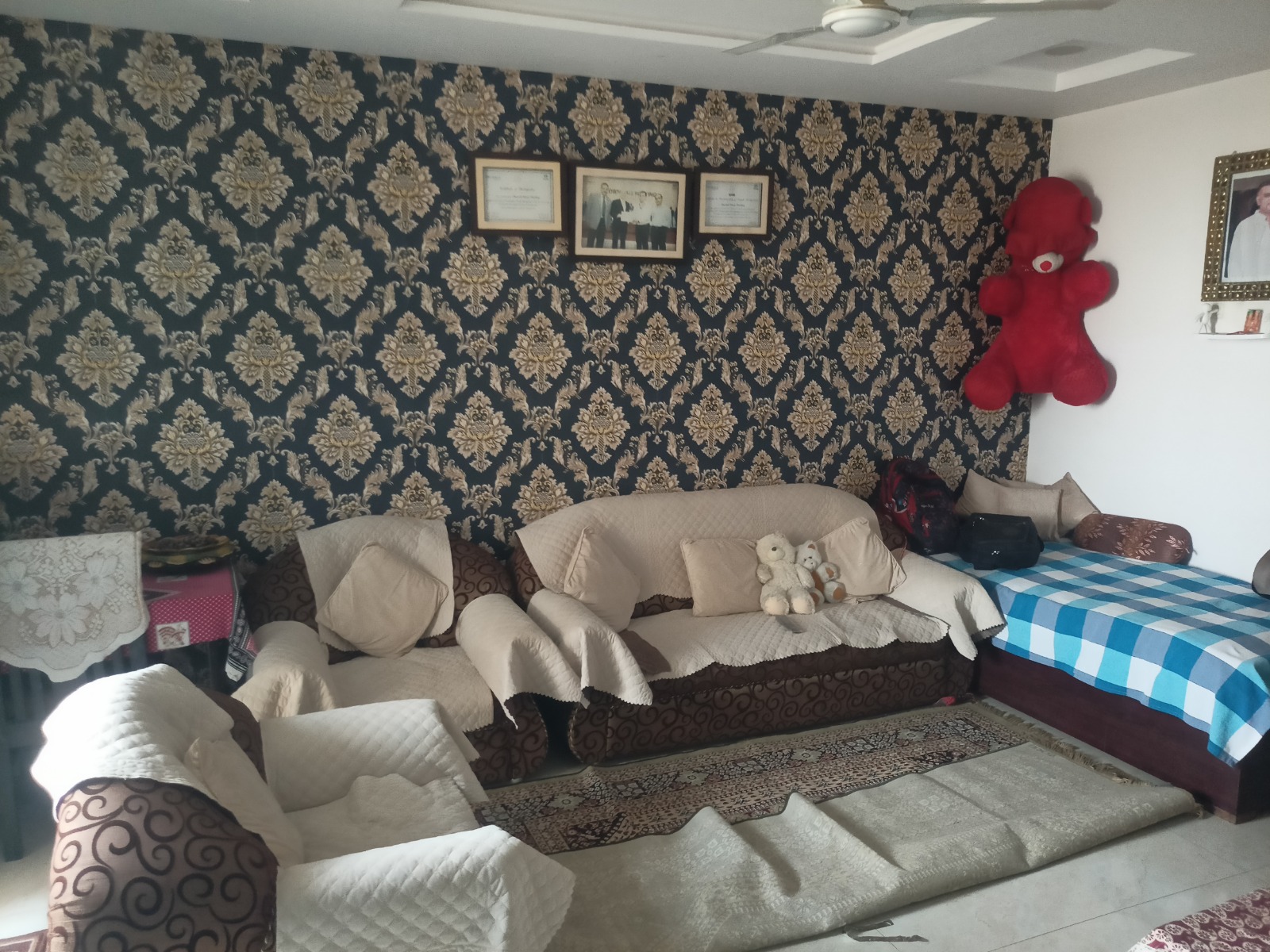Gallery image 6