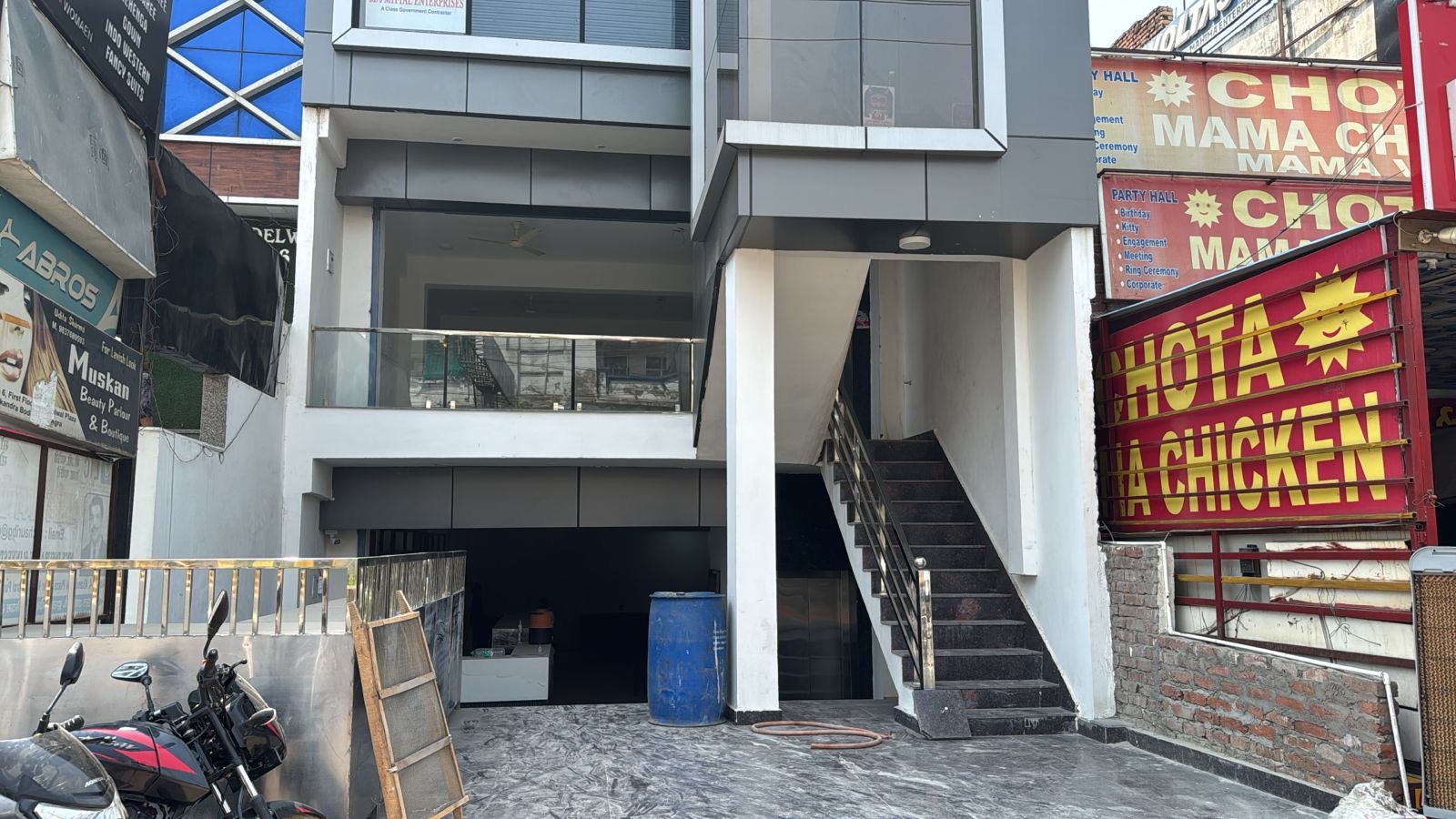 Gallery image 1