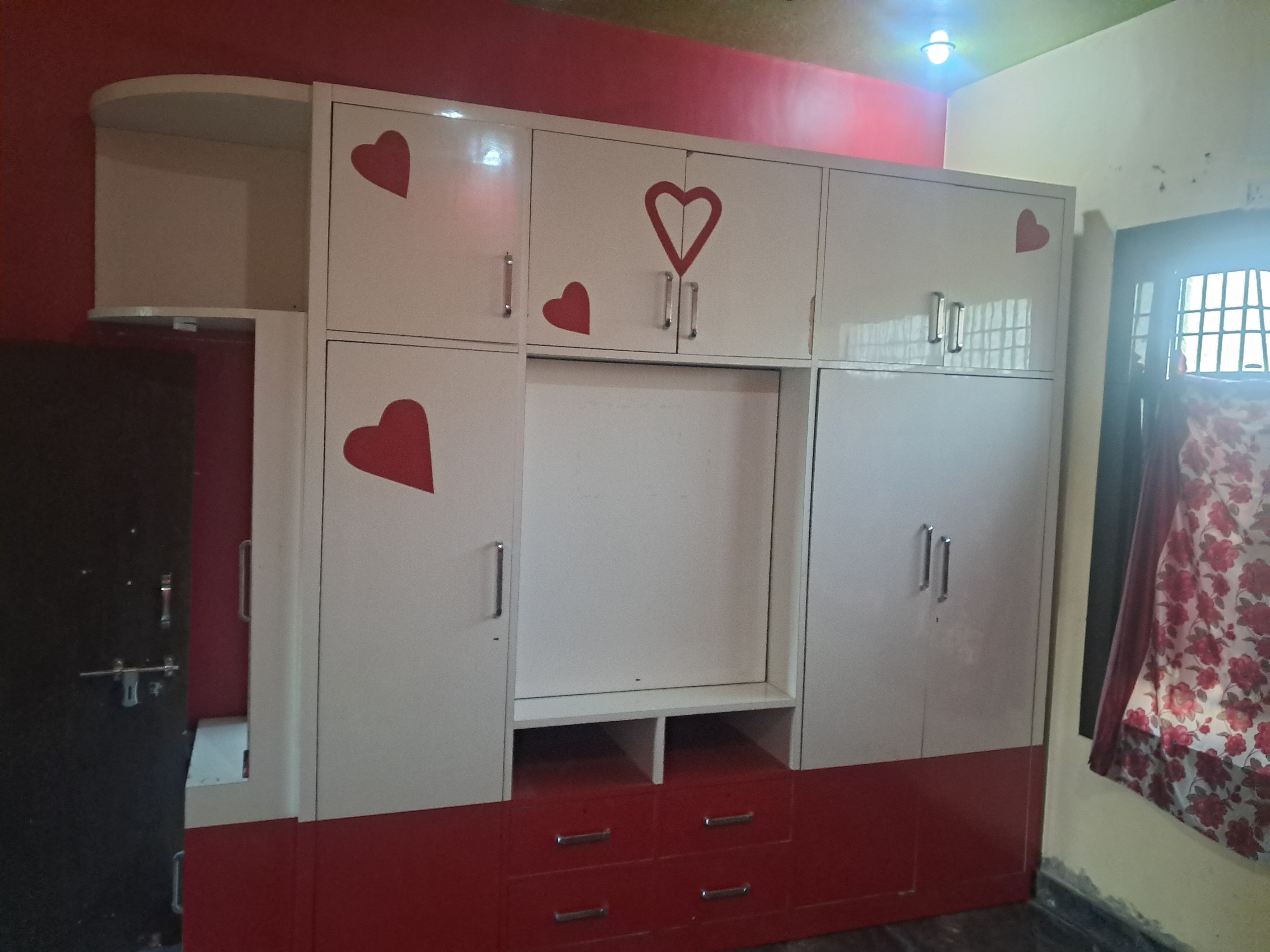 Gallery image 2